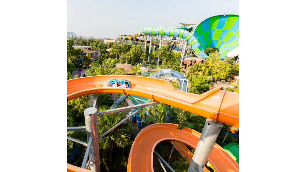 สวนน้ำและสวนสนุก - สวนน้ำ วานา นาวา (Vana Nava Water Jungle)