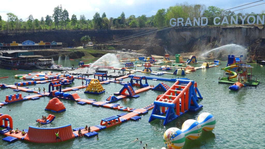 สวนน้ำและสวนสนุก - สวนน้ำแกรนด์แคนยอน (Grand Canyon Water Park)