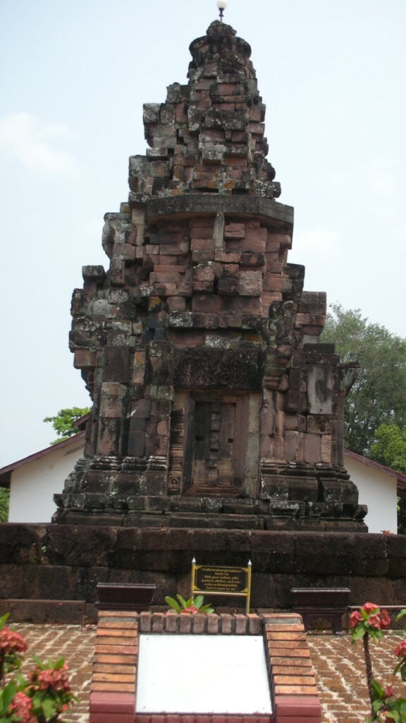 ที่เที่ยวสกลนคร - พระธาตุนารายณ์เจงเวง (Phrathat Narai Cheng Weng)