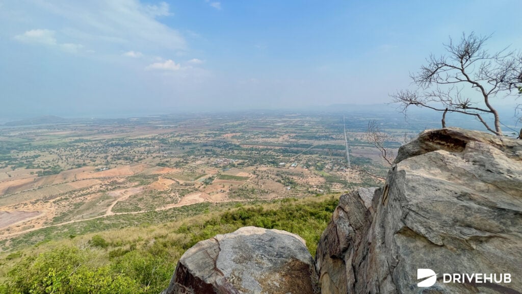 ที่เที่ยวลพบุรี - จุดชมวิวเขาพระยาเดินธง (Khao Phraya Doenthong Viewpoint)