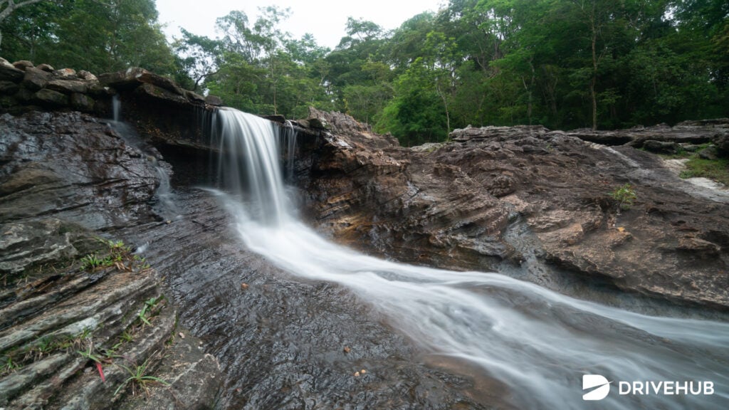 ที่เที่ยวสกลนคร -
น้ำตกคำหอม (Kham Hom Waterfall)