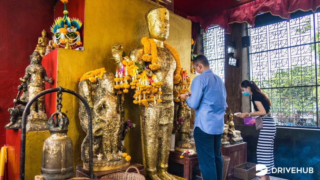 ที่เที่ยวลพบุรี - ศาลพระกาฬ (San Phra Kan)