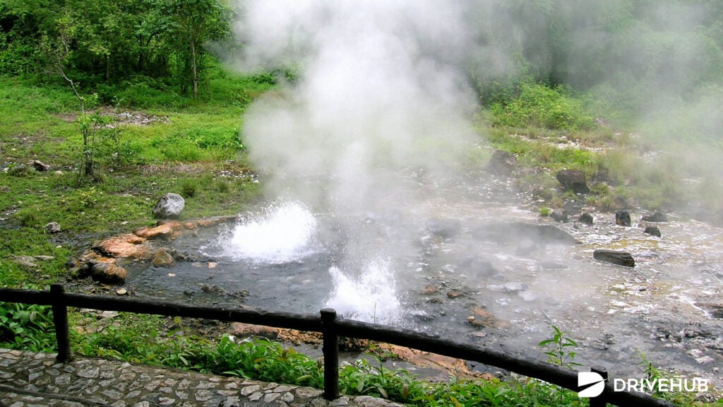 ที่เที่ยวแม่แตง - น้ำพุร้อนโป่งเดือด (Pong Dueat Geyser)