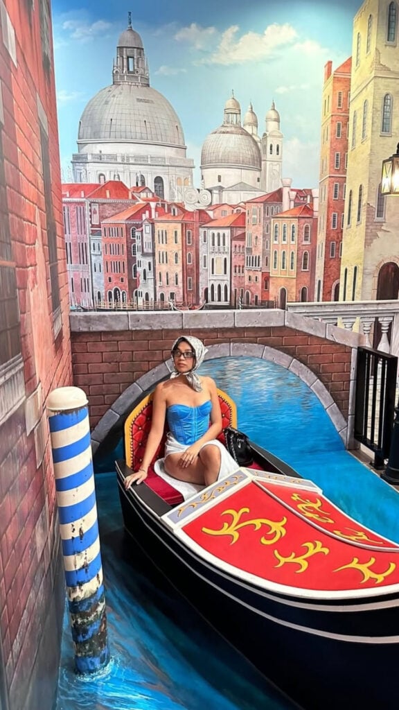 ที่เที่ยวในเมืองเชียงใหม่ - พิพิธภัณฑ์ 3 มิติ อาร์ต อิน พาราไดซ์ เชียงใหม่ (Art in Paradise: Illusion Art Museum)