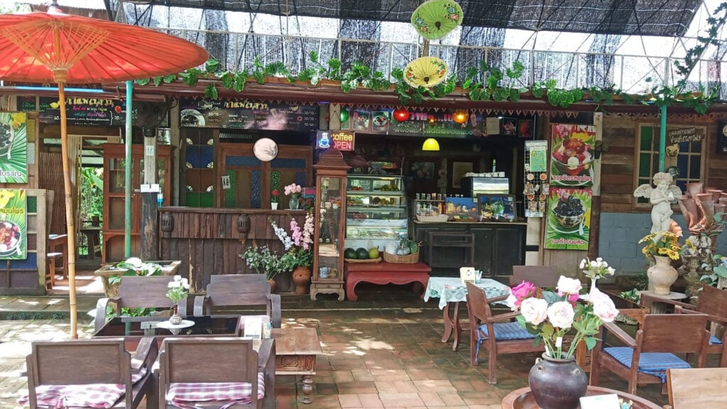 คาเฟ่เมืองคอง - เสน่ห์ดอยหลวง (Saneh Doi Luang)