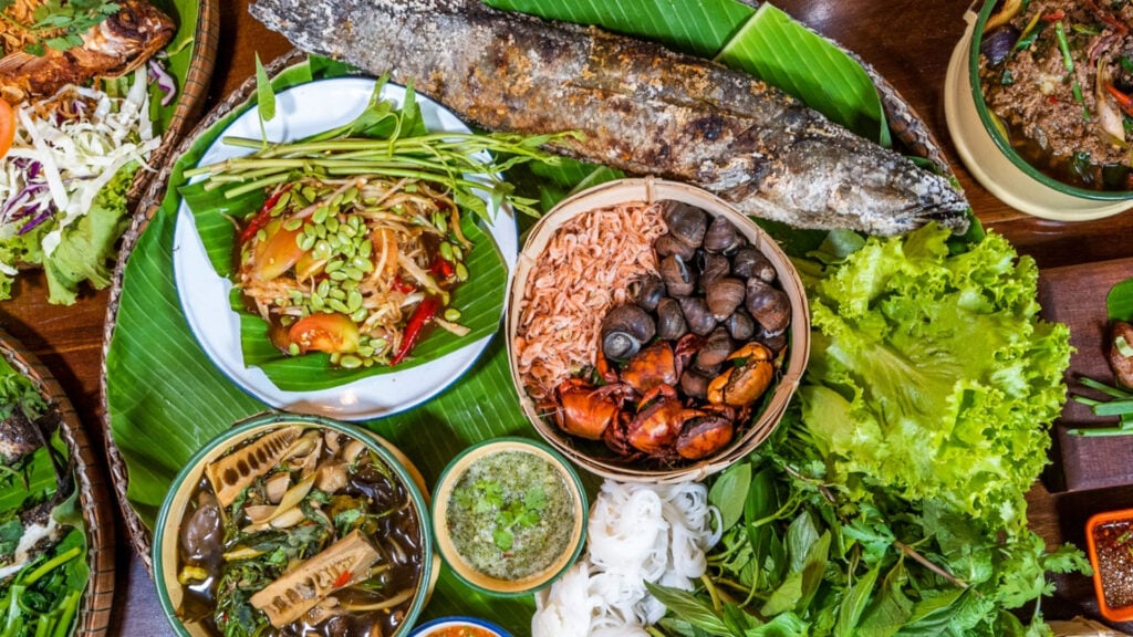 ร้านอาหารขอนแก่น - ถึง ขอน-แก่น (E SAN THAI BISTRO)