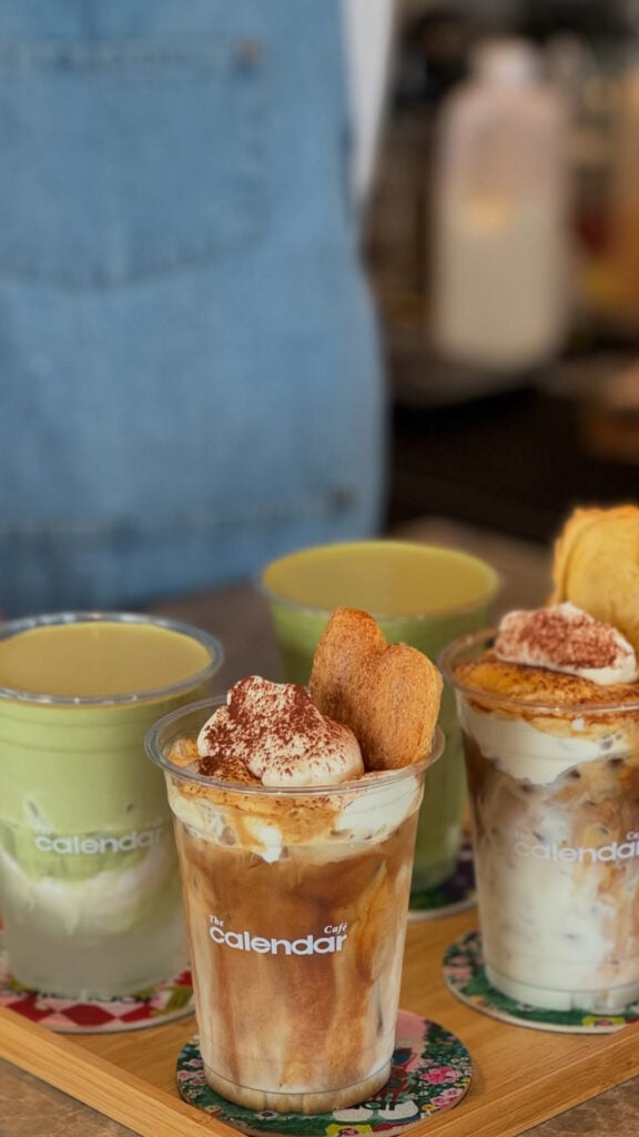 คาเฟ่พัทยา - เดอะ คาเลนเดอร์ คาเฟ่ (The Calendar Cafe)