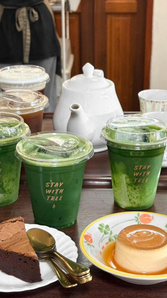 คาเฟ่นครปฐม - STAY WITH TREE cafe