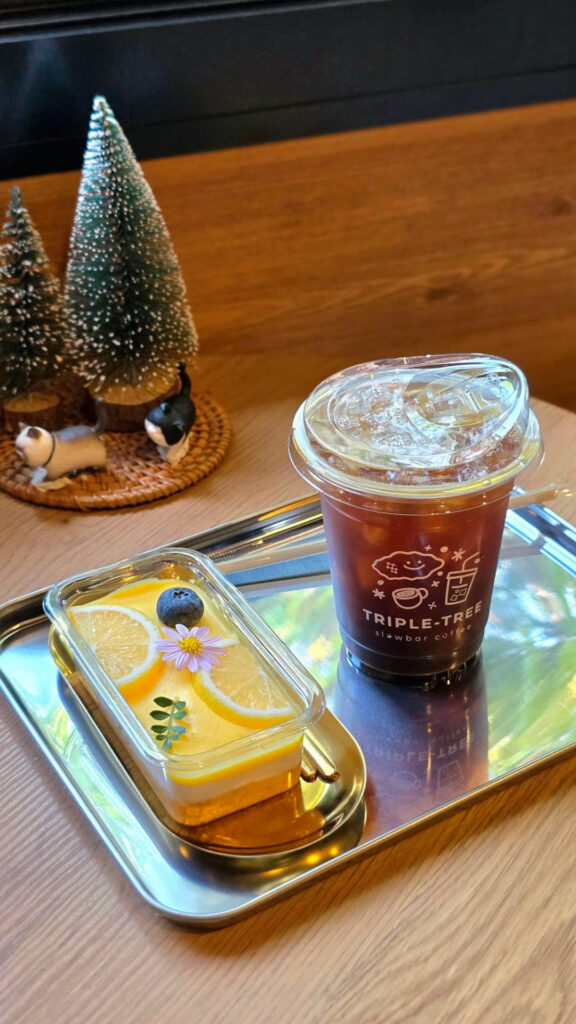 คาเฟ่นครปฐม - ทริปเปิ้ลทรี คาเฟ่ (Triple-Tree CAFE')