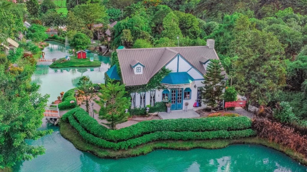 คาเฟ่นนทบุรี - ปานชีวา เรสเตอรองท์ แอนด์ คาเฟ่ (Pancheeva Restaurant & Cafe)