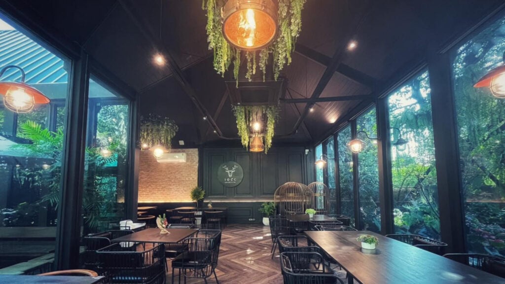 คาเฟ่นนทบุรี - 10cc Coffee and Co