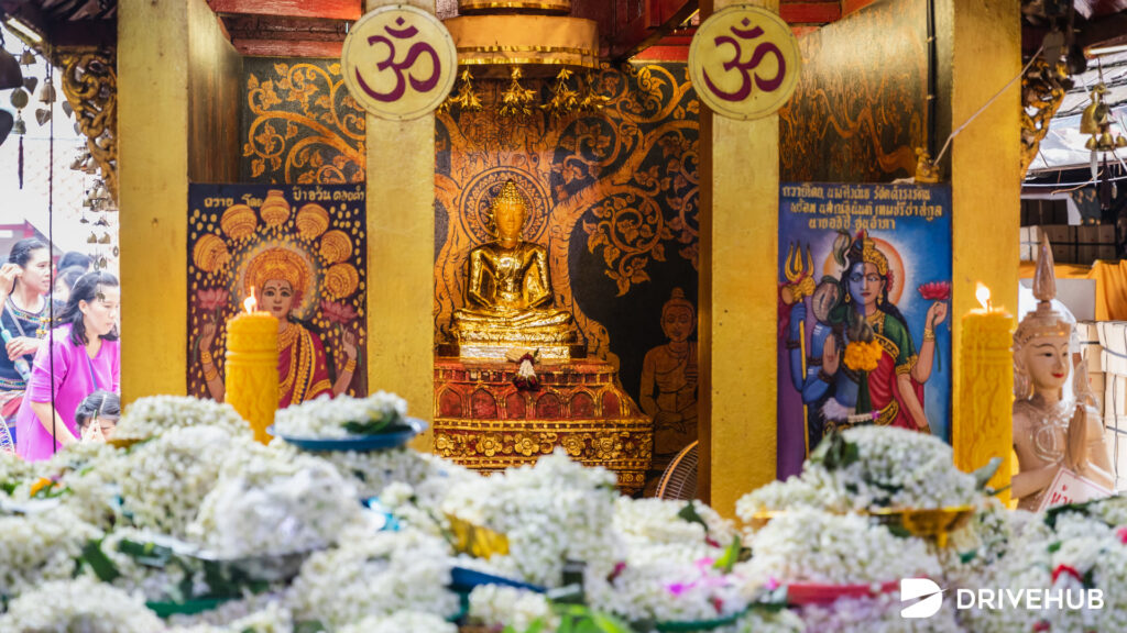 พิกัดขอพรเรื่องงาน - หลวงพ่อทันใจ วัดพระธาตุดอยคำ (Wat Phra That Doi Kham)