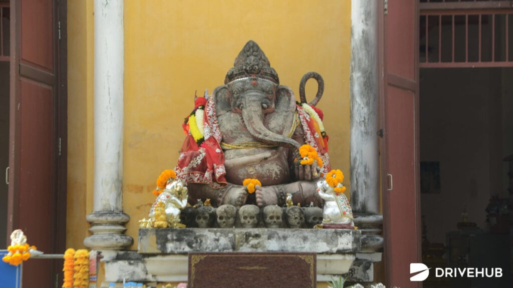 พิกัดขอพรเรื่องงาน - พระพิฆเนศ ปราสาทนครหลวง (Prasat Nakhon Luang)