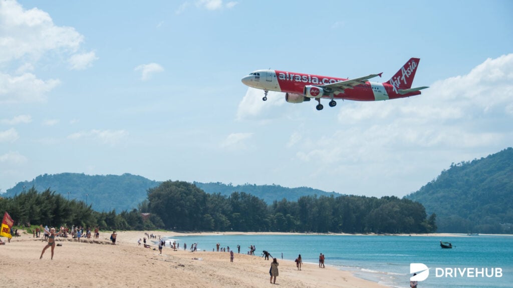ทะเลไทย - หาดในยาง (Naiyang Beach)