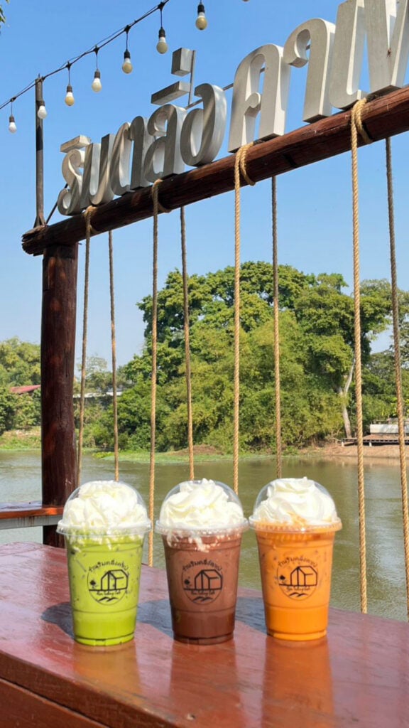 คาเฟ่อยุธยา - ริมตลิ่งคาเฟ่ (Rim TaLing Cafe)