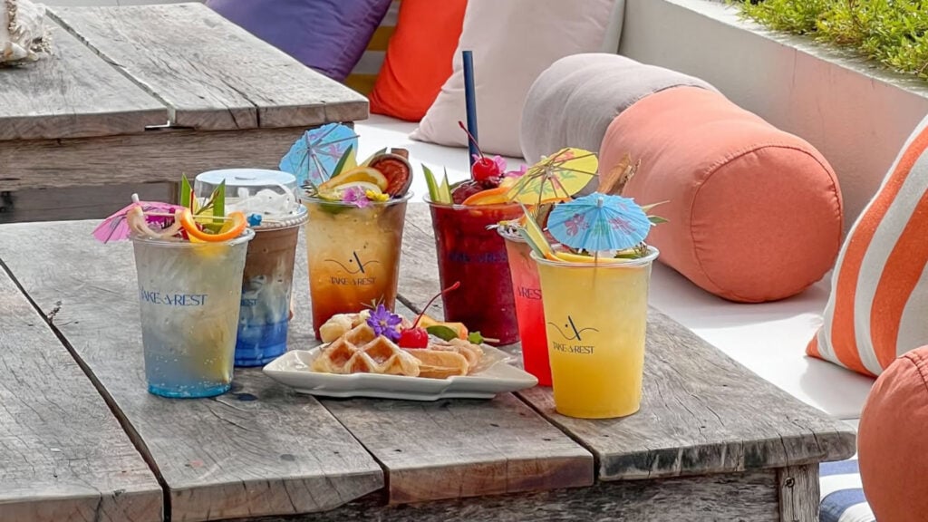 คาเฟ่จันทบุรี - เทค อะ เรสต์ (Take A Rest Cafe)