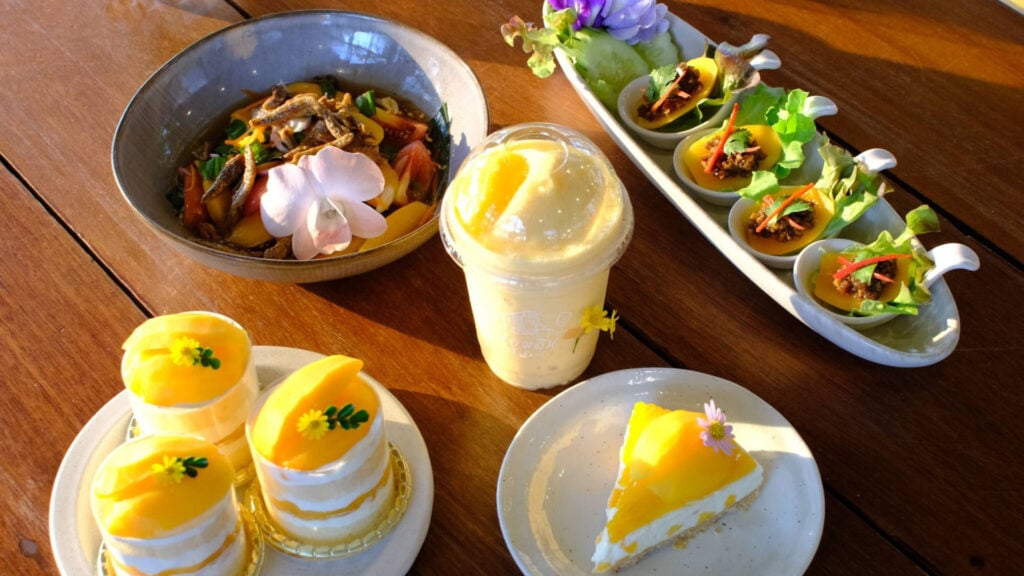 คาเฟ่จันทบุรี - หอมดินกลิ่นจันทร (Hom Din Klin Chan)