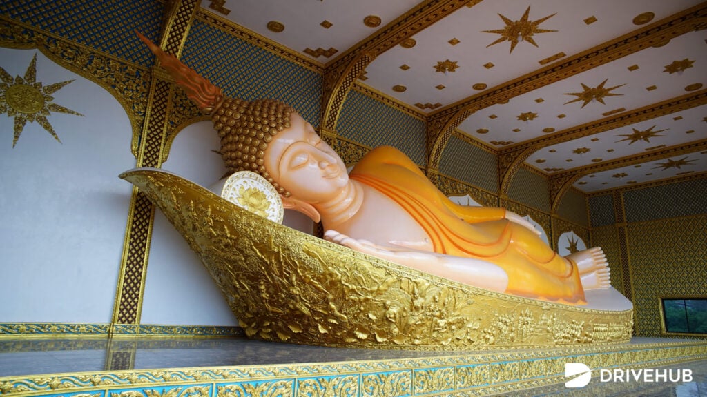 วัดชลบุรี - วัดนามะตูม (Wat Na Matum)