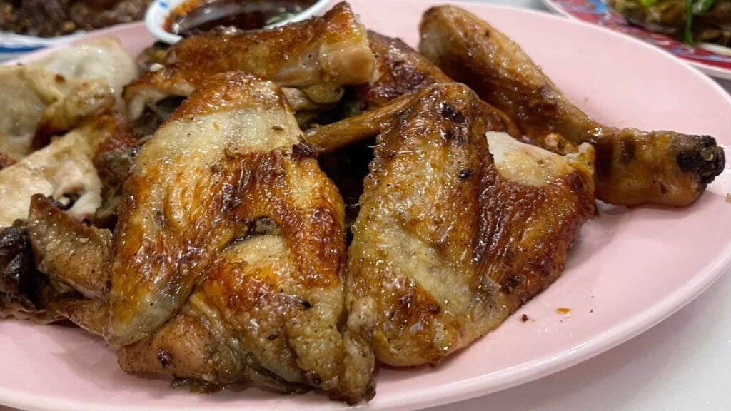 ร้านอาหารโคราช - ไก่ย่างสืบศิริ (Sueb Siri Grilled Chicken)