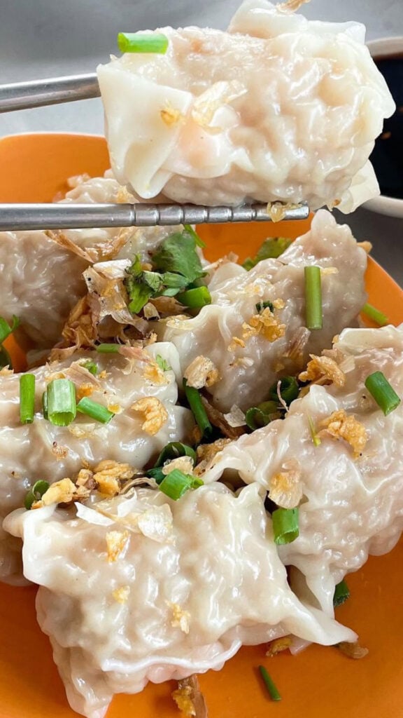 ร้านอาหารโคราช - ริว บะหมี่เกี๊ยวกุ้ง (Ryu Hongkong Noodle Korat)